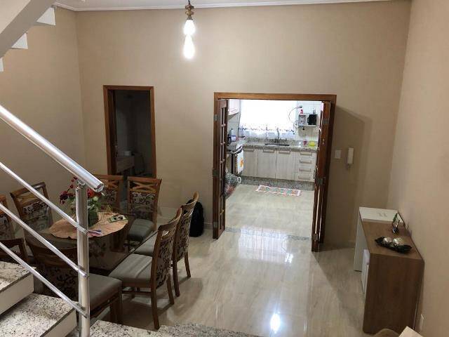 Sobrado, 3 quartos, 180 m² - Foto 3