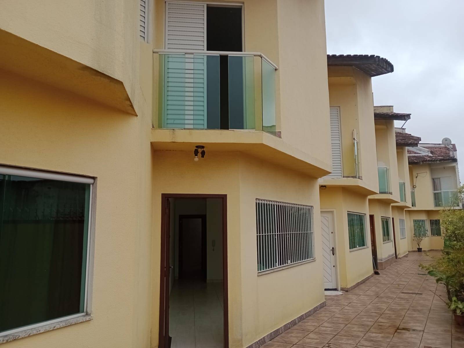 Casa, 3 quartos, 92 m² - Foto 1