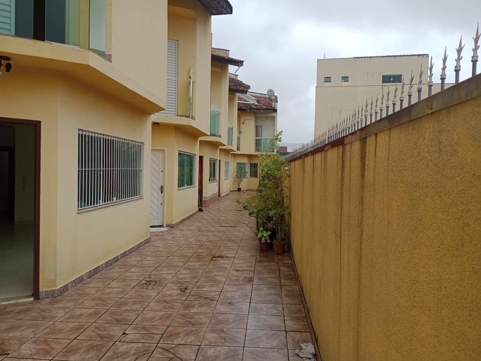 Casa, 3 quartos, 92 m² - Foto 2