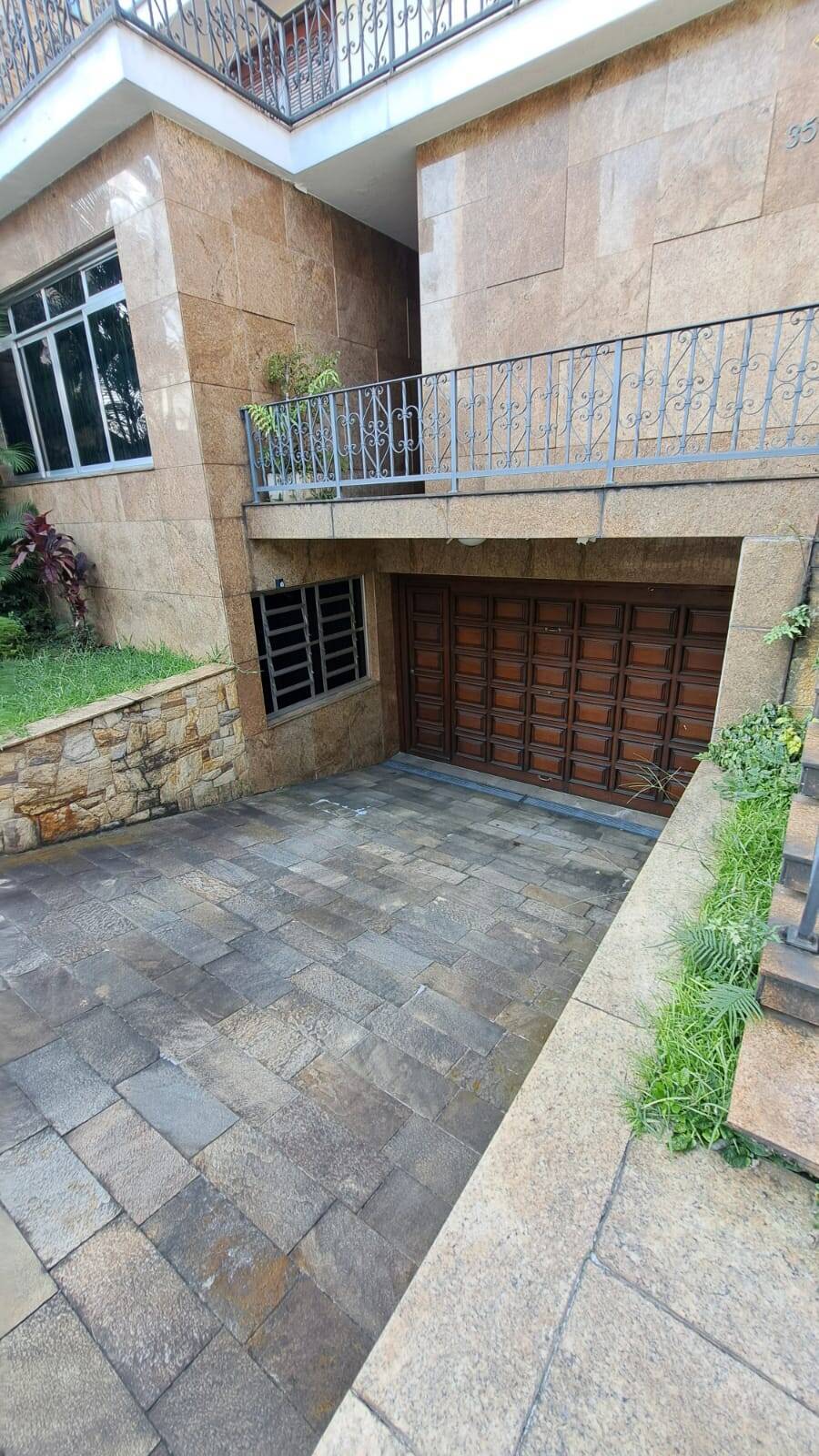 Sobrado, 5 quartos, 350 m² - Foto 2