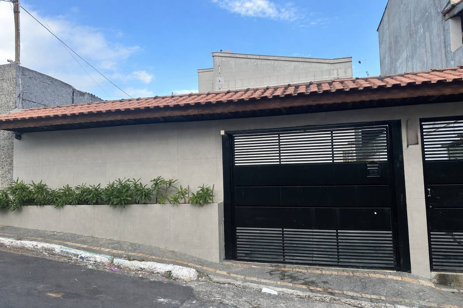 Casa, 2 quartos, 72 m² - Foto 1