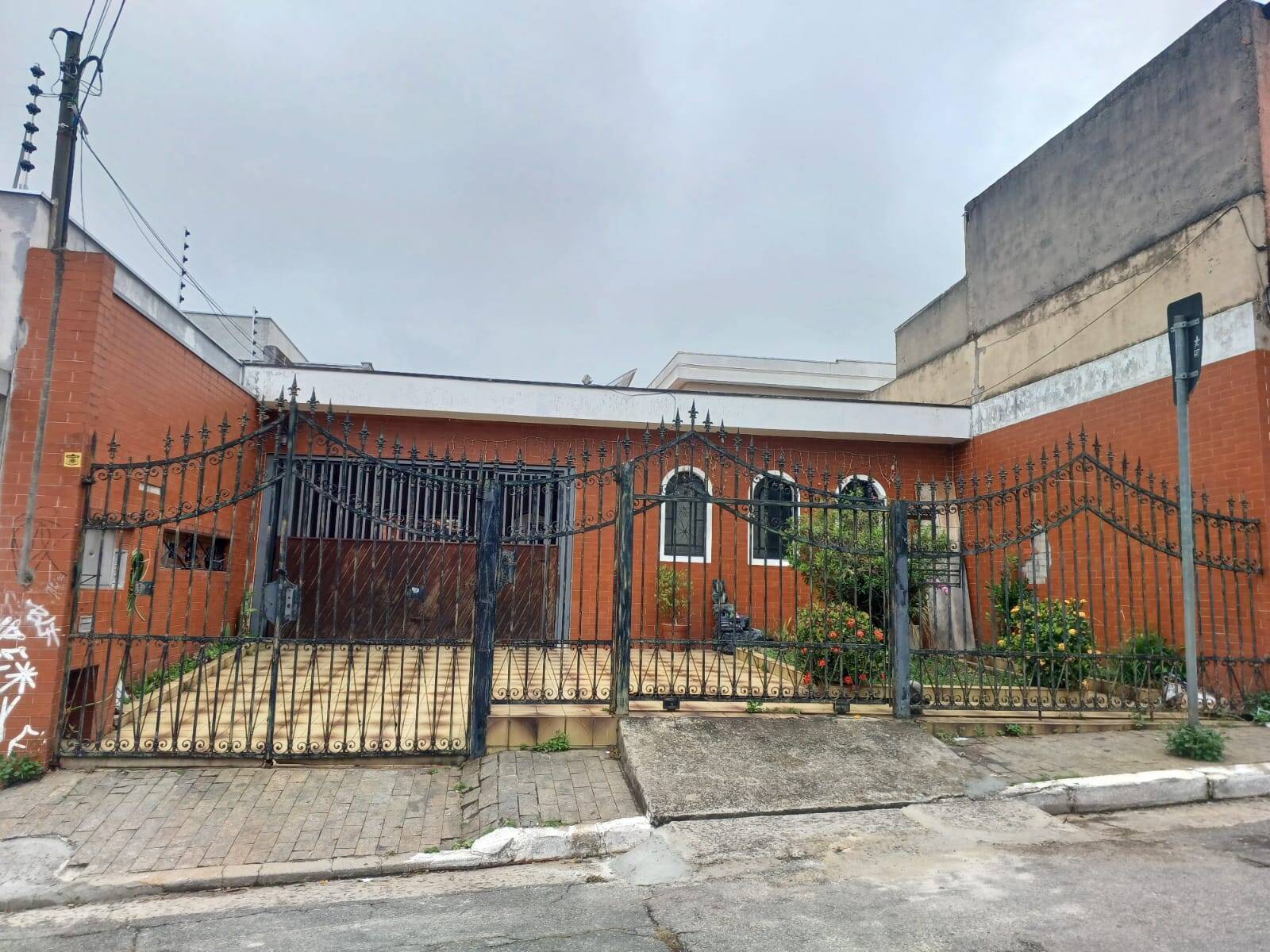 Sobrado, 3 quartos, 230 m² - Foto 1
