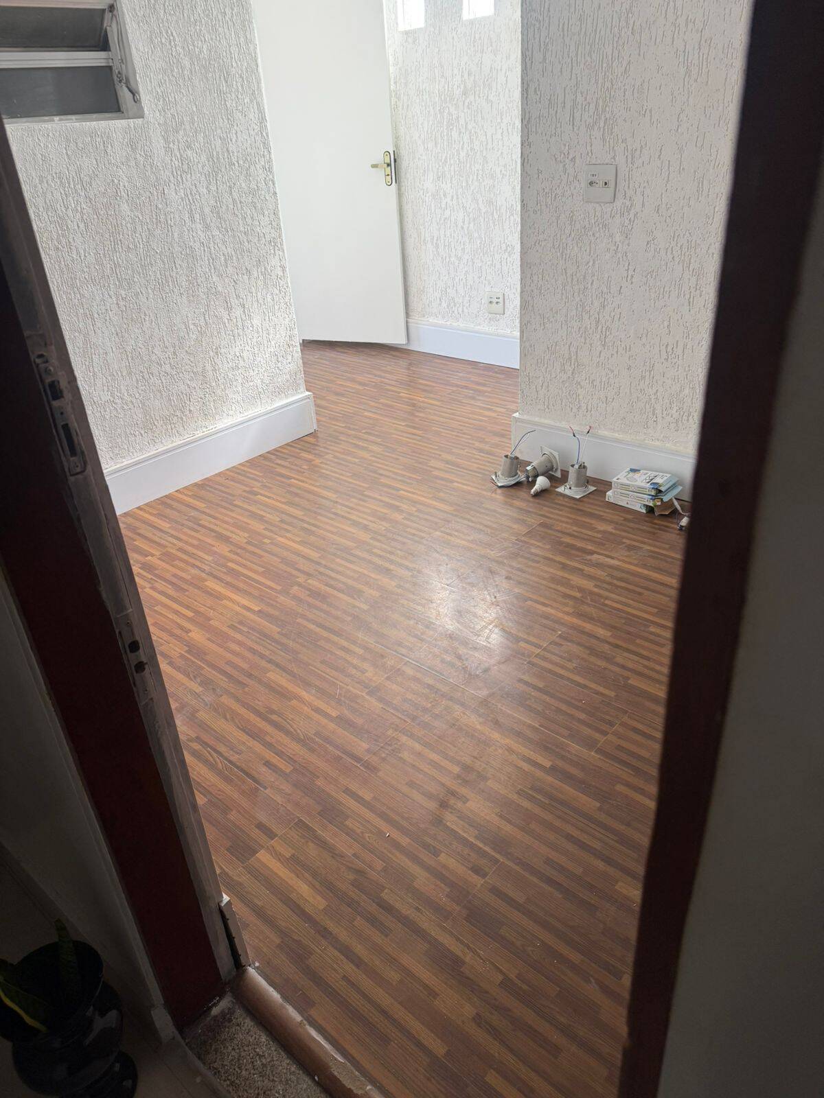 Sala-Conjunto, 75 m² - Foto 1