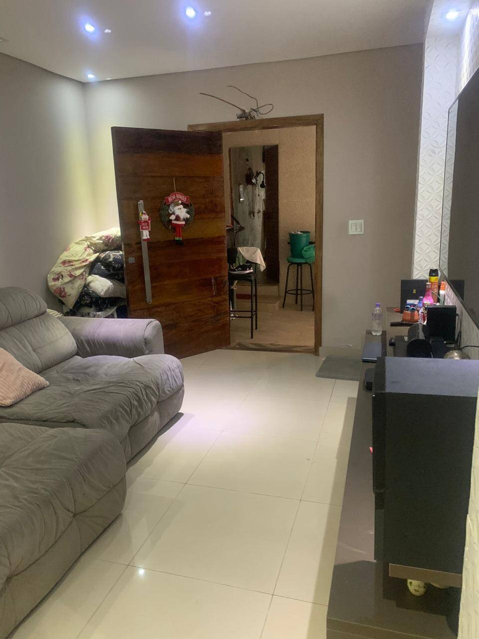 Casa, 6 quartos, 200 m² - Foto 1
