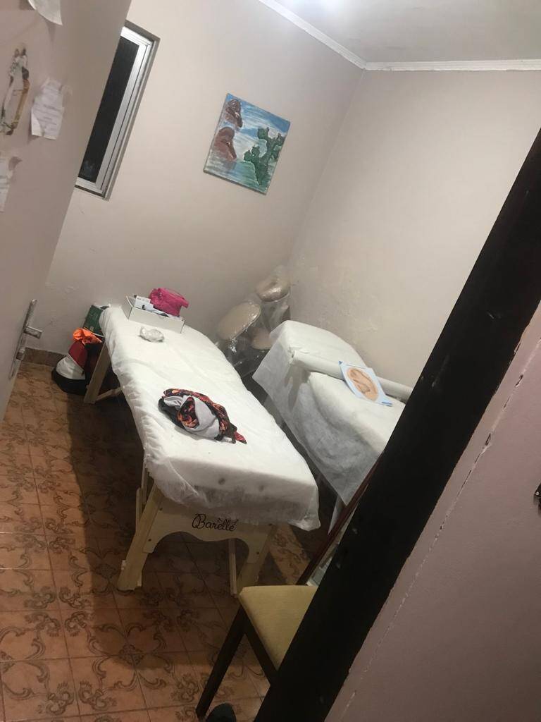 Casa, 6 quartos, 200 m² - Foto 30