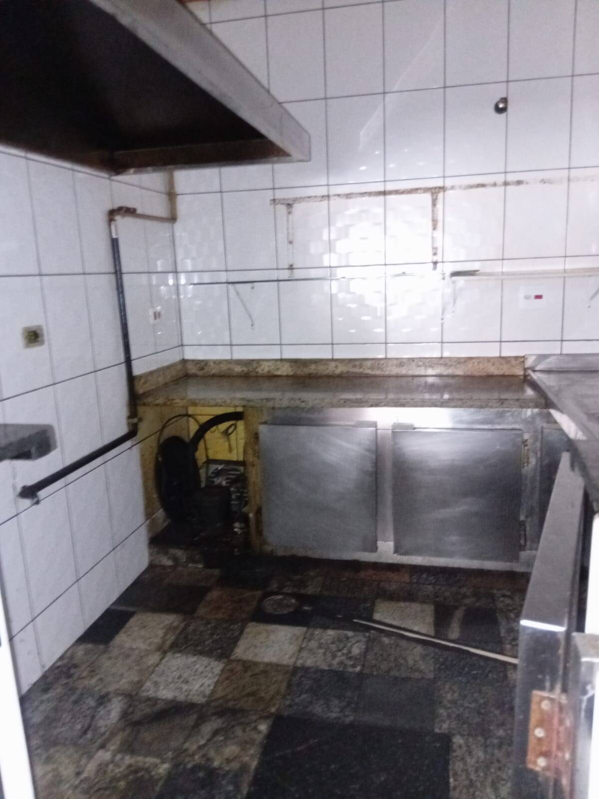 Loja-Salão, 100 m² - Foto 3