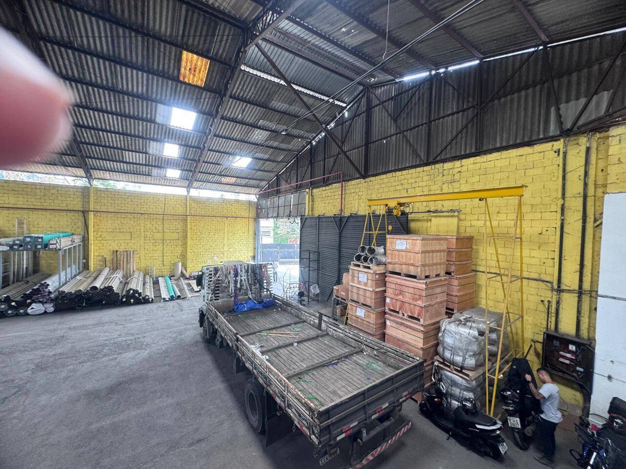 Depósito-Galpão, 1600 m² - Foto 16