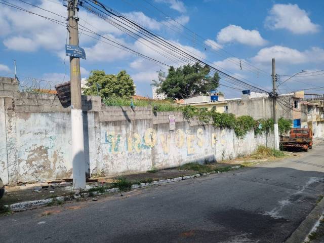 Terreno para Venda em São Paulo - 2