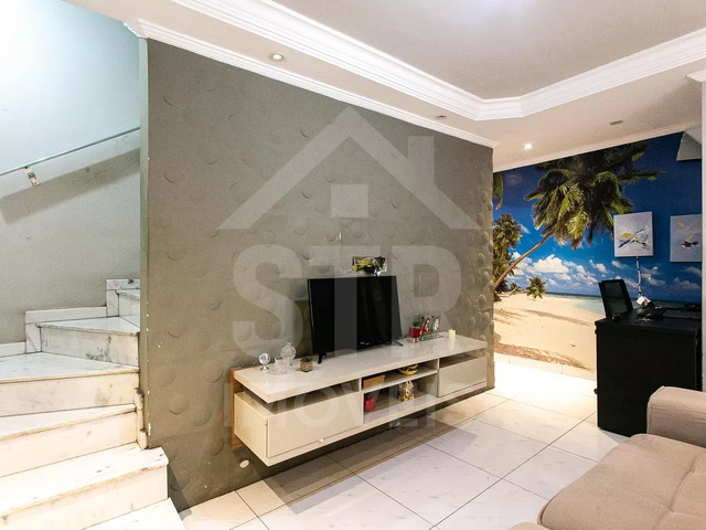 #411 - Sobrado em Condomínio para Venda em São Paulo - SP